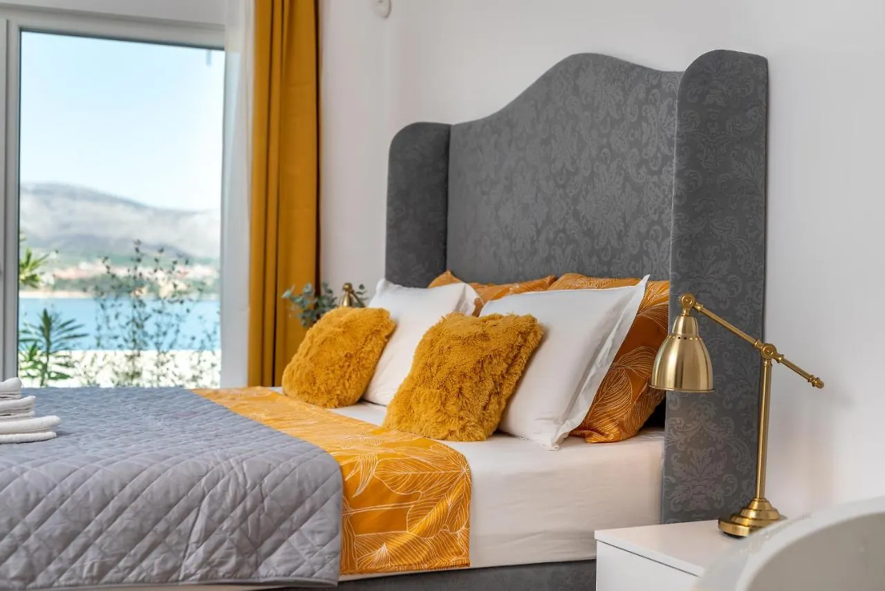 Vila Uz More Okrug Gornji Villa